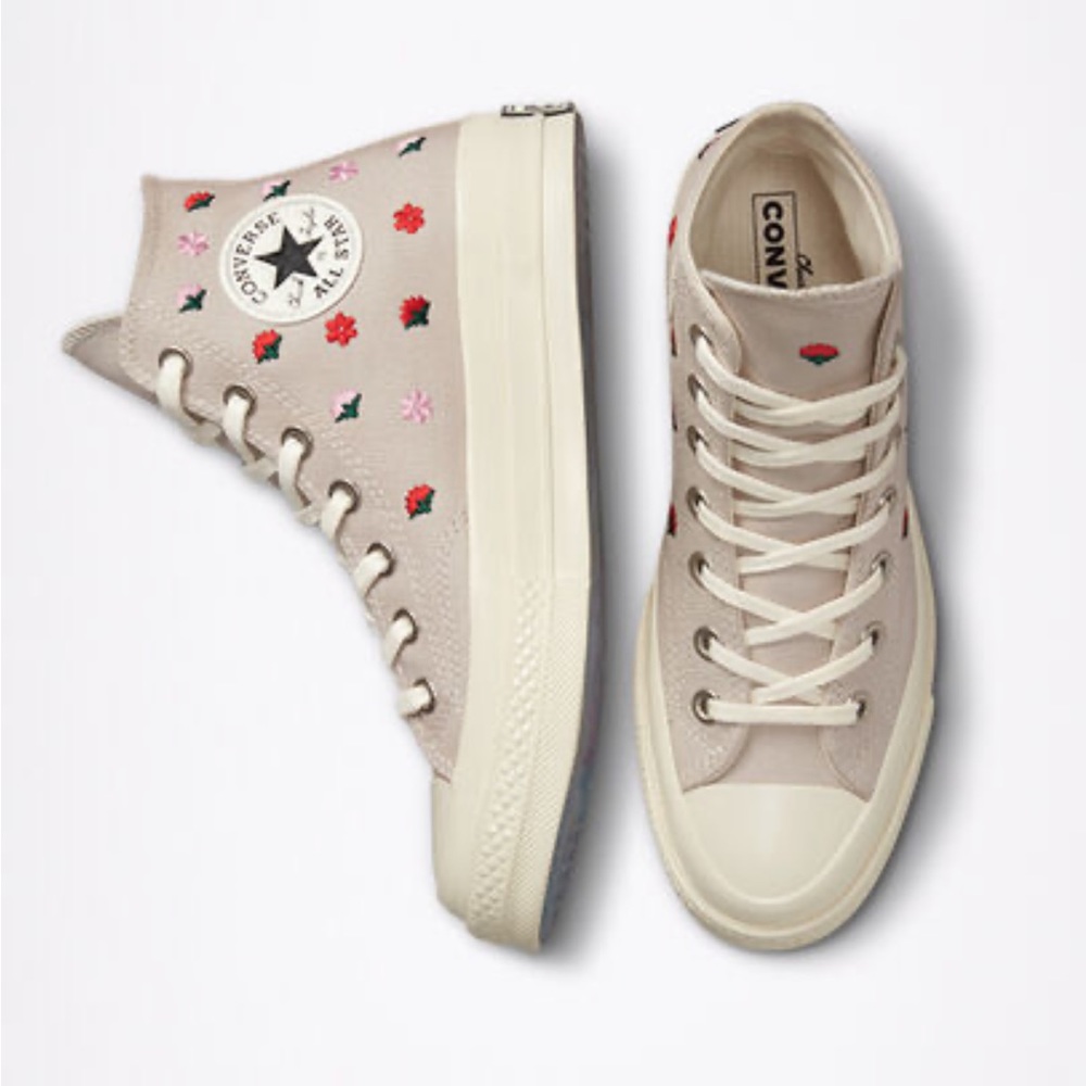 High Top Converse Chuck 70 Floral Embroidery Women’s High Top Shoe - Picture 4 of 11